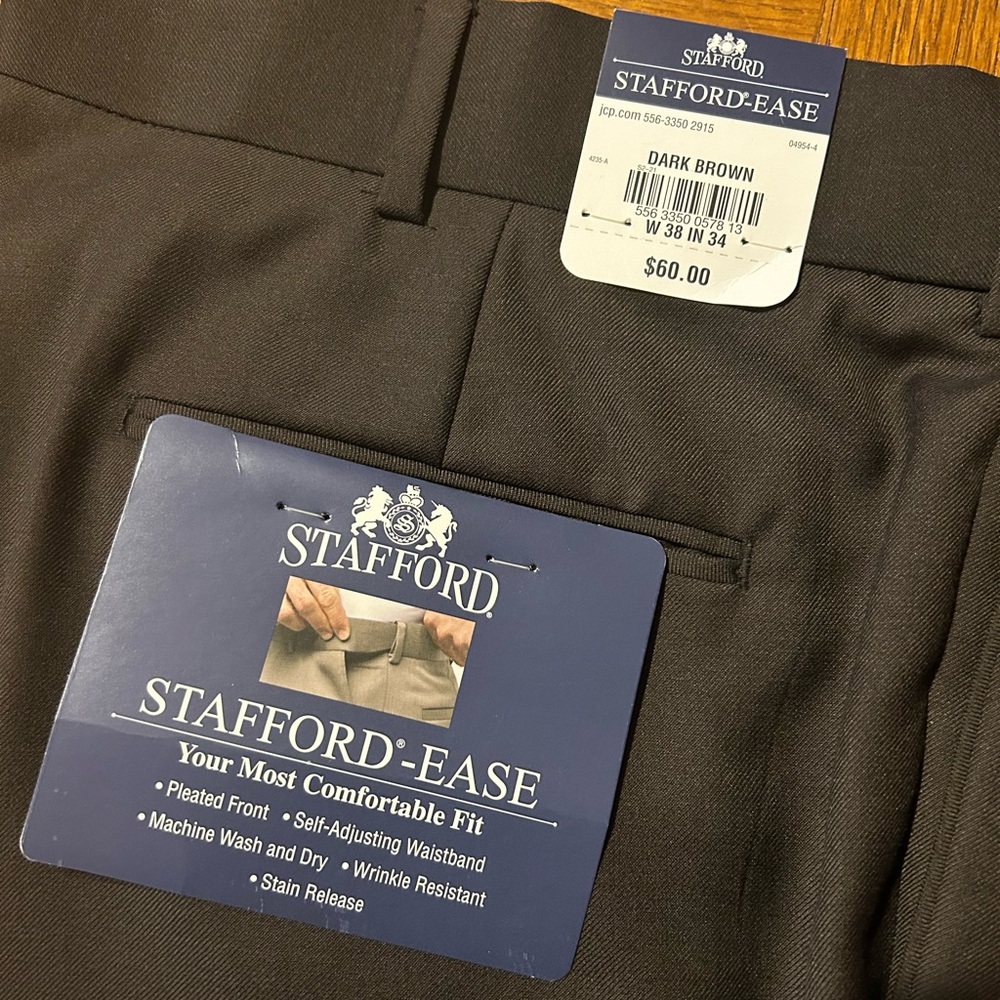 Pleated w/cuffs, self-adjusting waistband and washable. smoke and pet free home